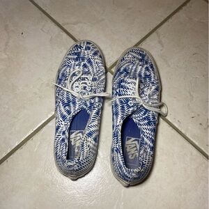 Vans Women's Patterned Blue and White Sneakers